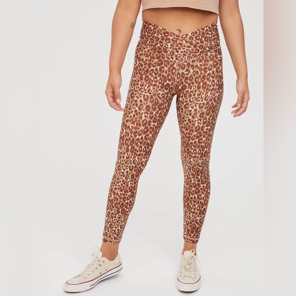 NWT Aerie women small petite Crossover Leopard OFFLINE Real Me Crossover Legging